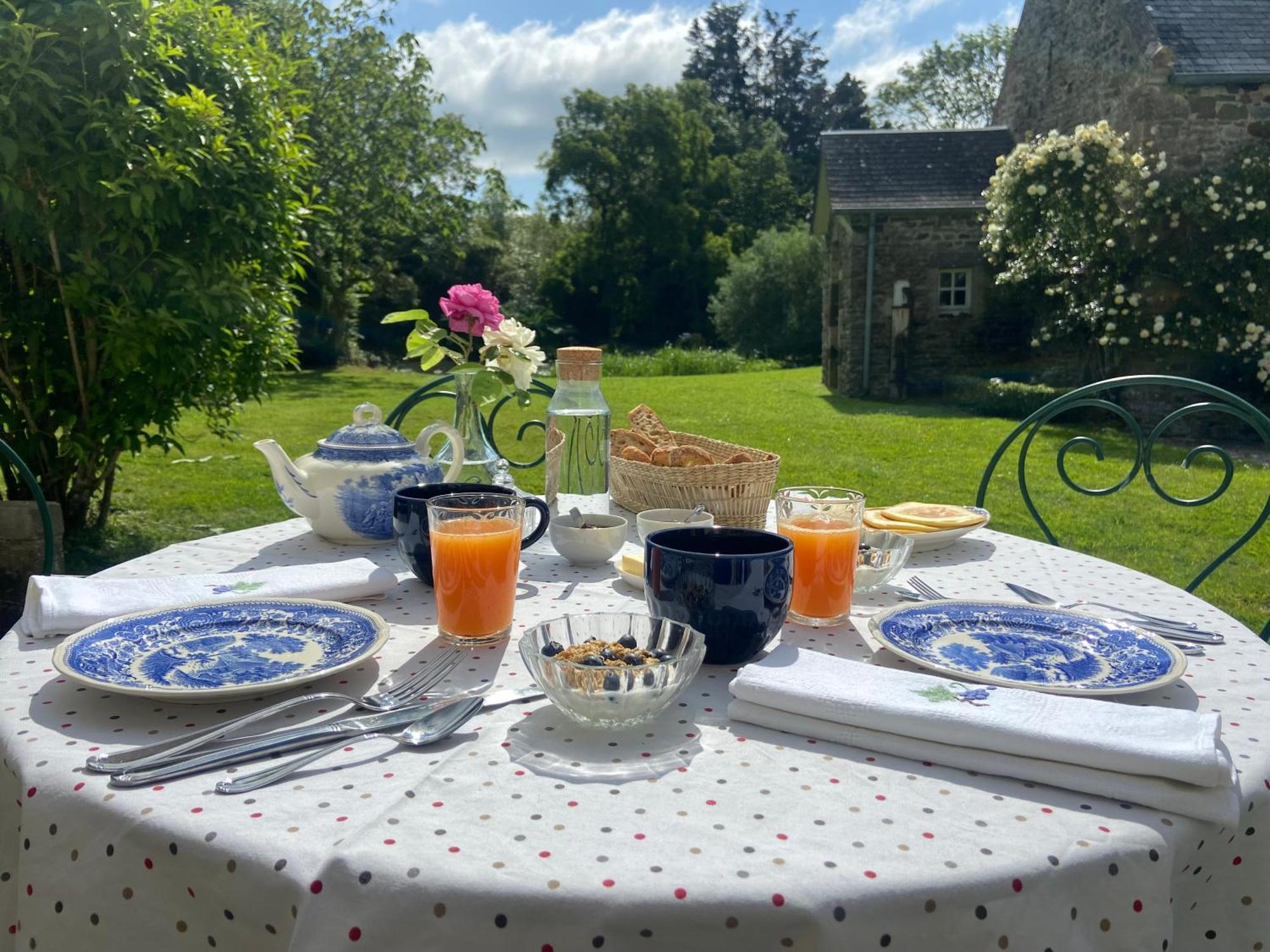 Chambres D'Hotes & Gites - Domaine Les Sources Portbail Kültér fotó